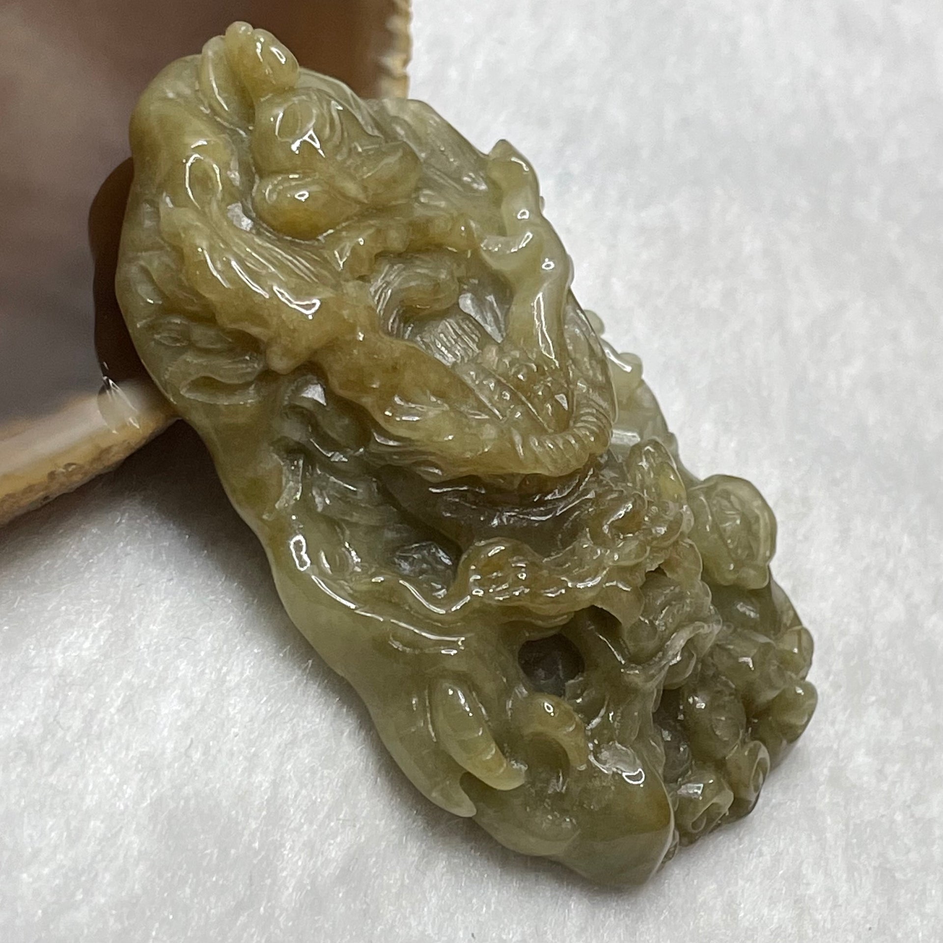 Type A Green & Yellow Jade Jadeite Dragon & Buddha Pendant - 42.4g 62.2 by 37.4 by 12.2mm - Huangs Jadeite and Jewelry Pte Ltd