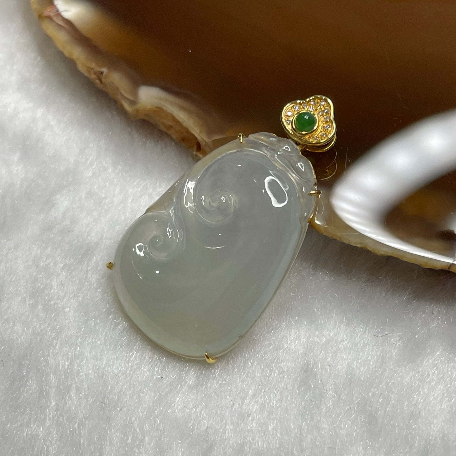 Type A Semi Icy Ruyi Jade Jadeite 18k Yellow Gold 4.84g 33.9 by 19.6 by 4.9mm - Huangs Jadeite and Jewelry Pte Ltd