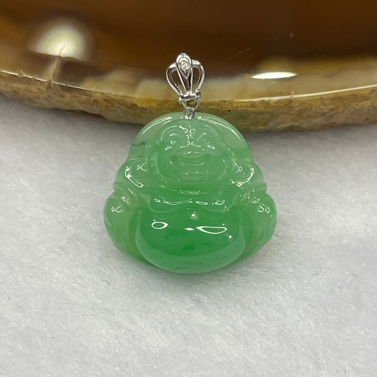 Type A Semi Icy Apple Green Jade Jadeite 18K Gold Clasp Milo Buddha - 2.77g 15.4 by 16.6 by 6.7mm - Huangs Jadeite and Jewelry Pte Ltd