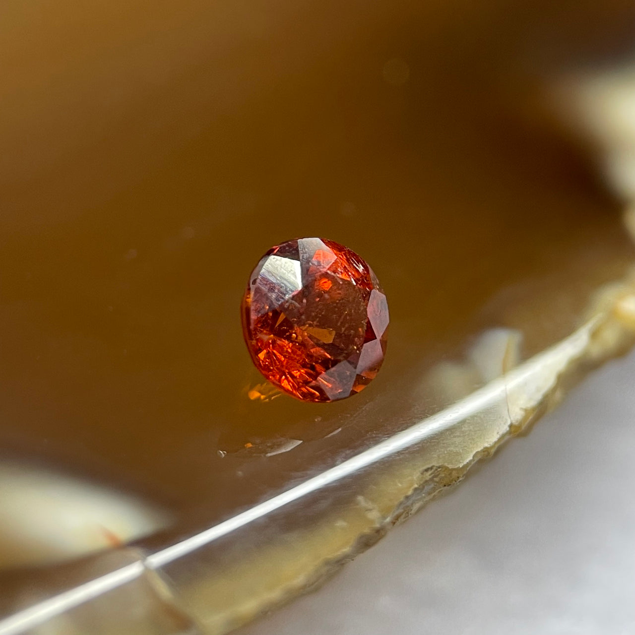 Natural Orange Red Garnet Crystal Stone for Setting - 1.00ct 5.6 by 5.6 by 3.8mm - Huangs Jadeite and Jewelry Pte Ltd