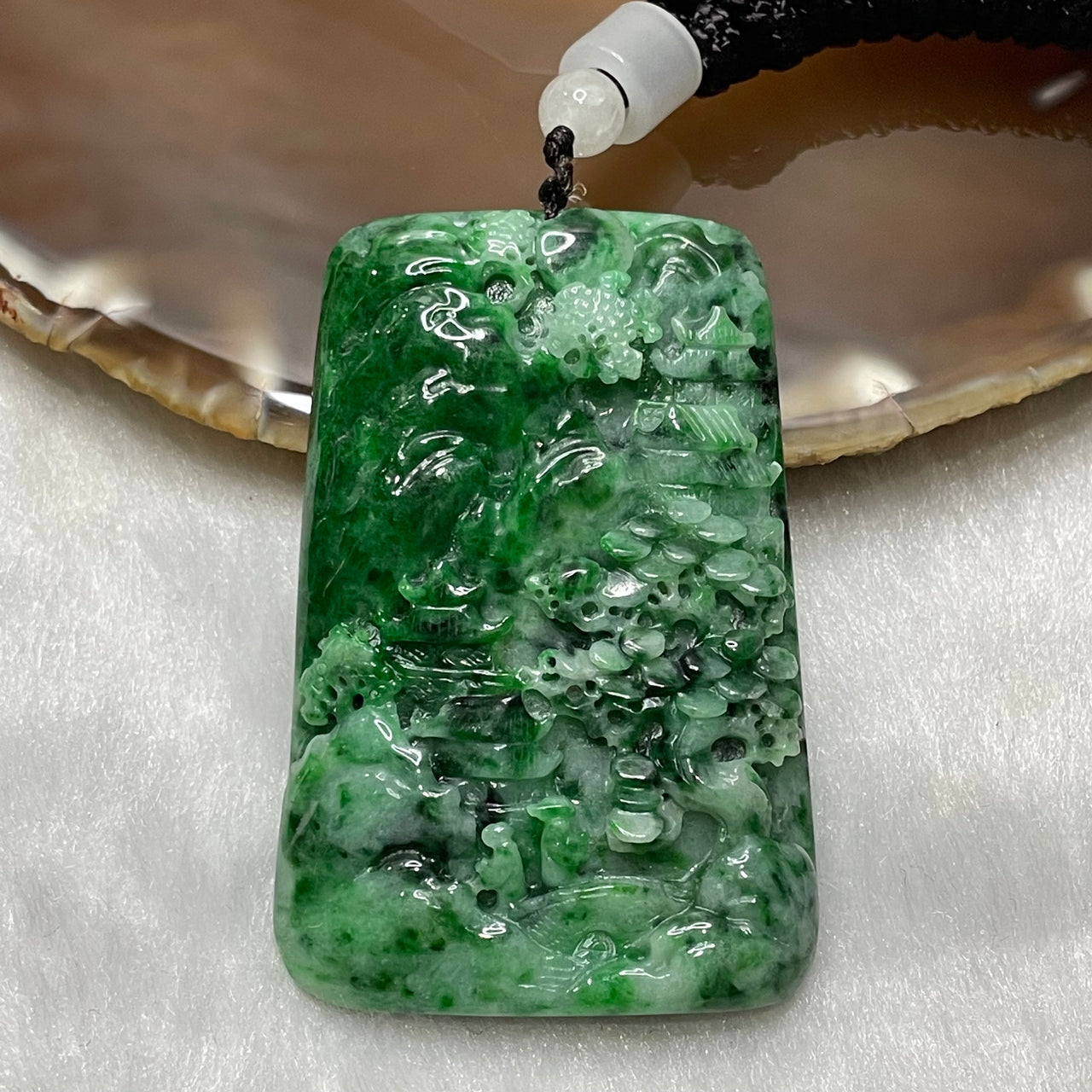 Type A Full Spicy Green Jade Jadeite Shan Shui 41.29g 59.3 by 39.1 by 8.2mm - Huangs Jadeite and Jewelry Pte Ltd