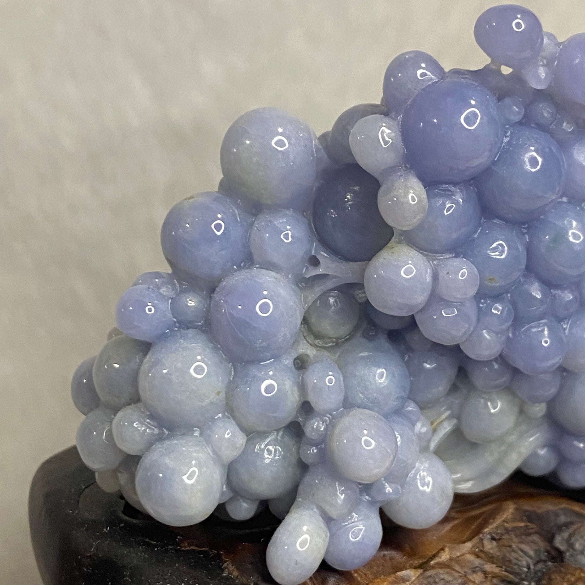 Rare Type A Deep Blueish Lavender Grapes & Duck 152.3G 44.2 by 23.6 by 10.8mm with wooden stand total 730.2g 168.4 by 78.8 by 153.0mm - Huangs Jadeite and Jewelry Pte Ltd