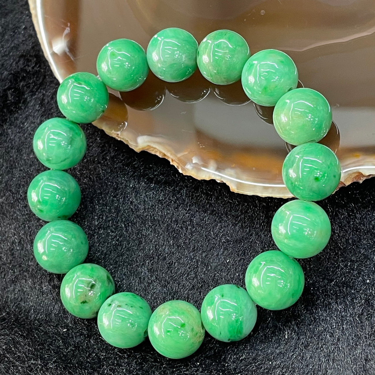 Type A Burmese Apple Green Jade Jadeite Bracelet - 63.24g 13.4mm/bead 16 beads - Huangs Jadeite and Jewelry Pte Ltd