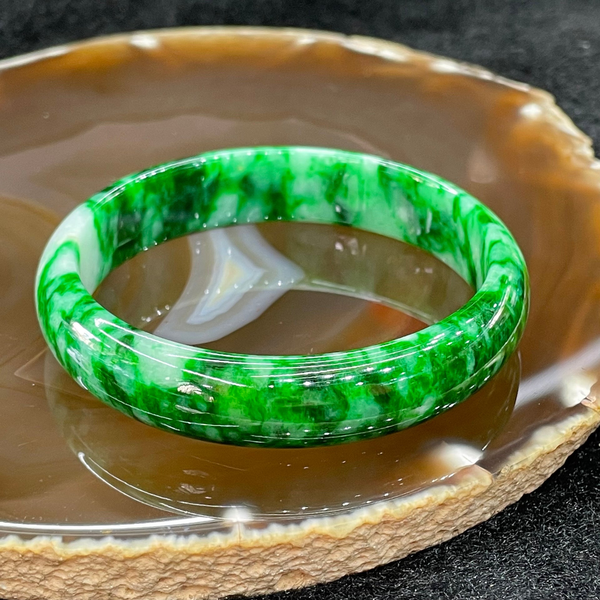 Type A Burmese Jade Jadeite Intense Green Bangle - 36.07g inner Diameter 54.6mm thickness 12.1mm - Huangs Jadeite and Jewelry Pte Ltd