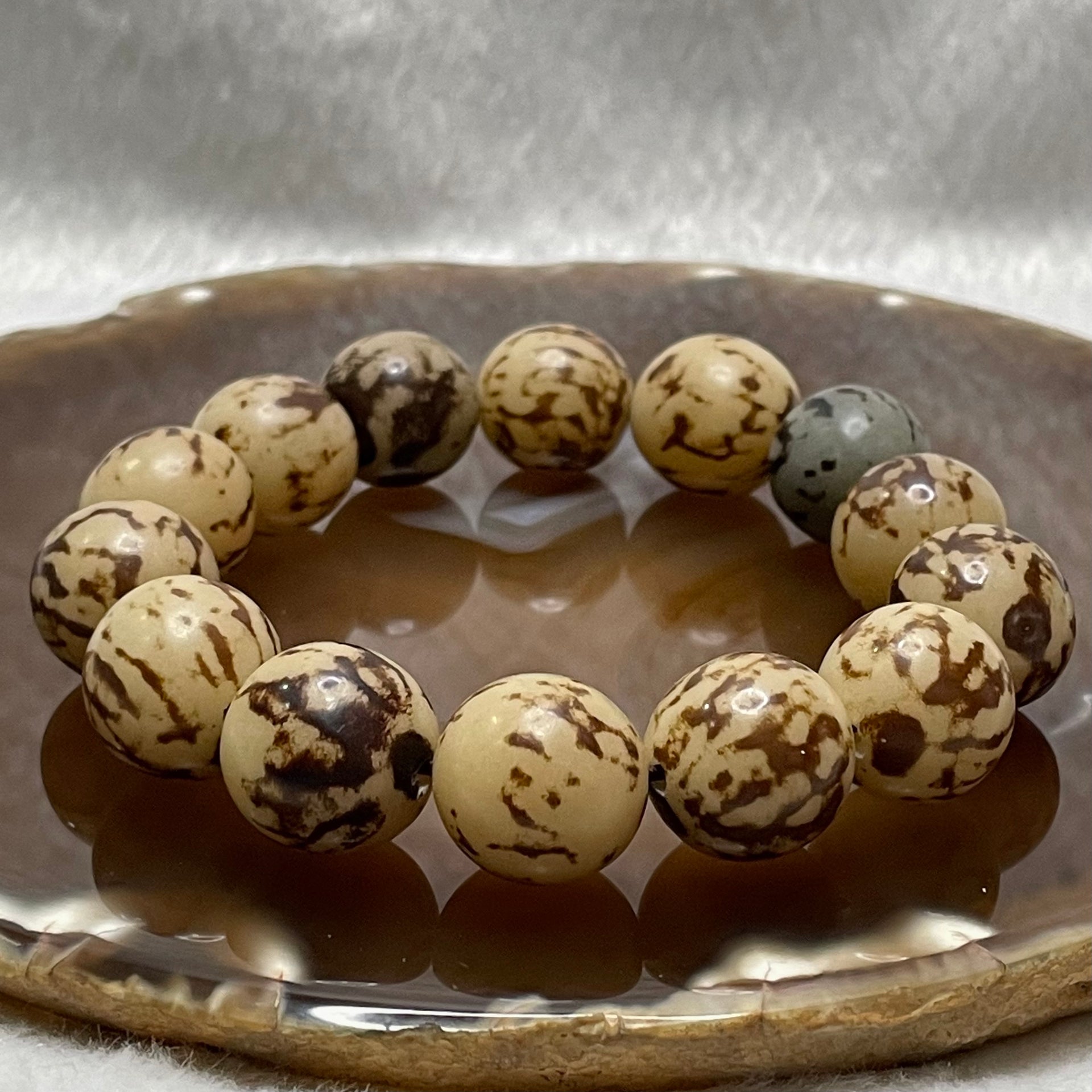 Natural Buri Palm Nut Bead Bracelet - 35.1g 14.9mm/bead 14 beads - Huangs Jadeite and Jewelry Pte Ltd