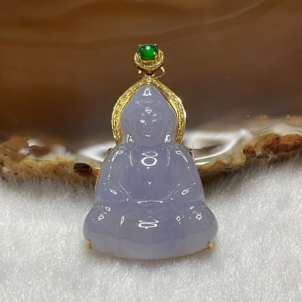 Type A Semi Icy Lavender Buddha 18k Yellow Gold 5.53g 35.3 by 20.6 by 5.5mm - Huangs Jadeite and Jewelry Pte Ltd