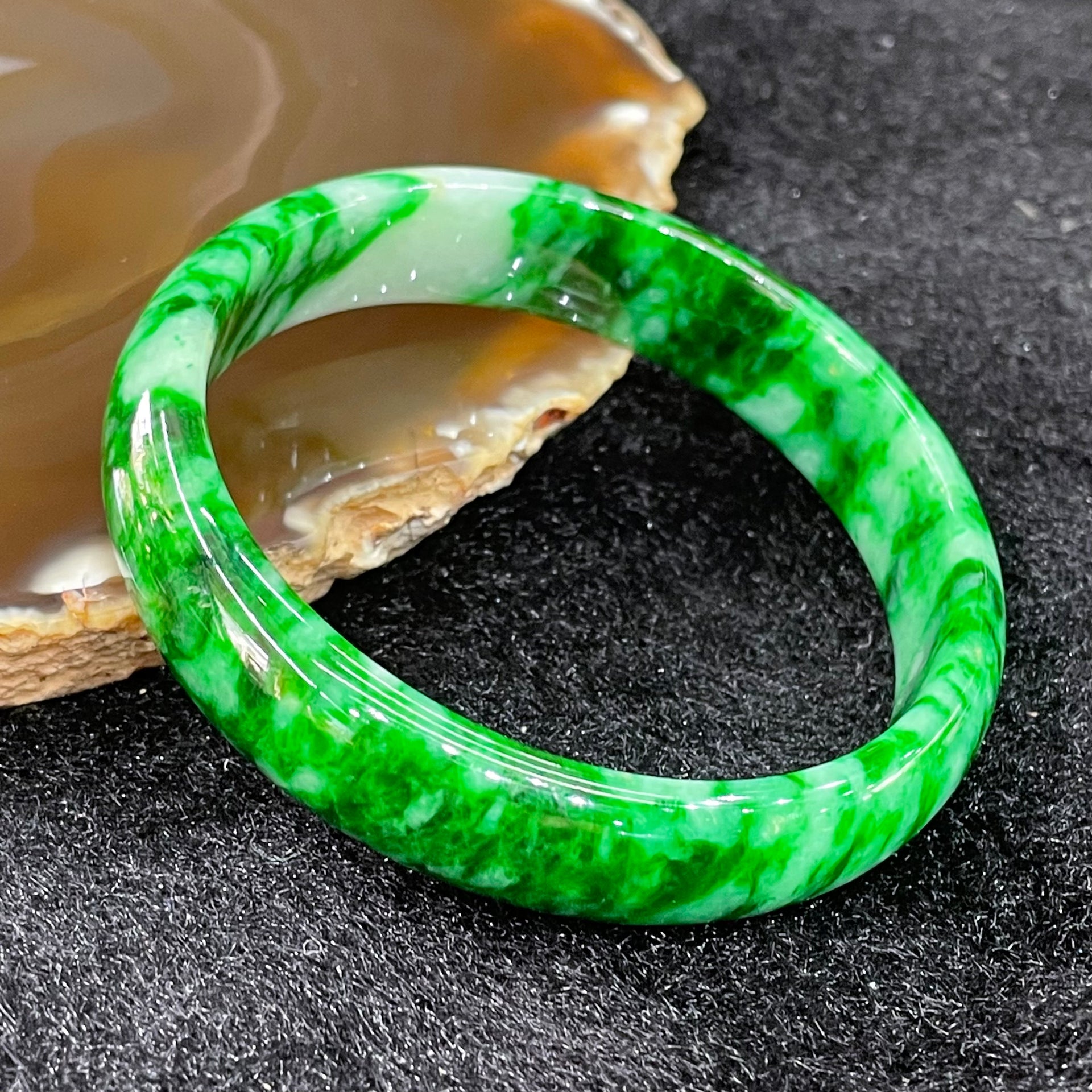 Type A Burmese Jade Jadeite Intense Green Bangle - 36.07g inner Diameter 54.6mm thickness 12.1mm - Huangs Jadeite and Jewelry Pte Ltd