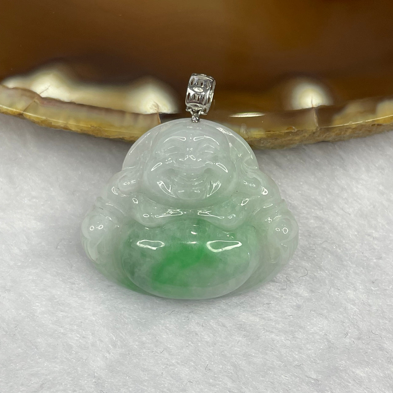 Type A Spicy Green Piao Hua Jade Jadeite Milo Buddha with 18K Gold Clasp -  6.01g 22.9 by 27.9 by 6.5mm - Huangs Jadeite and Jewelry Pte Ltd