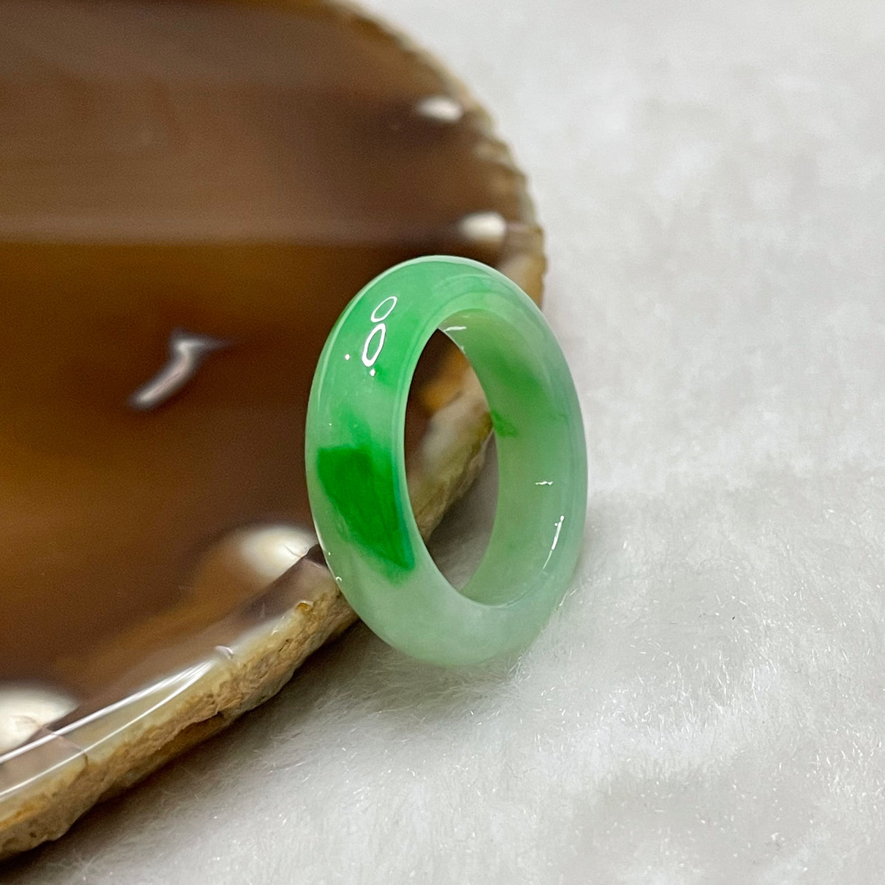 Type A Yang Green Jade Jadeite Ring 4.61g US8 HK17.5 Inner Diameter 18.2mm Thickness 6.1 by 3.8mm - Huangs Jadeite and Jewelry Pte Ltd