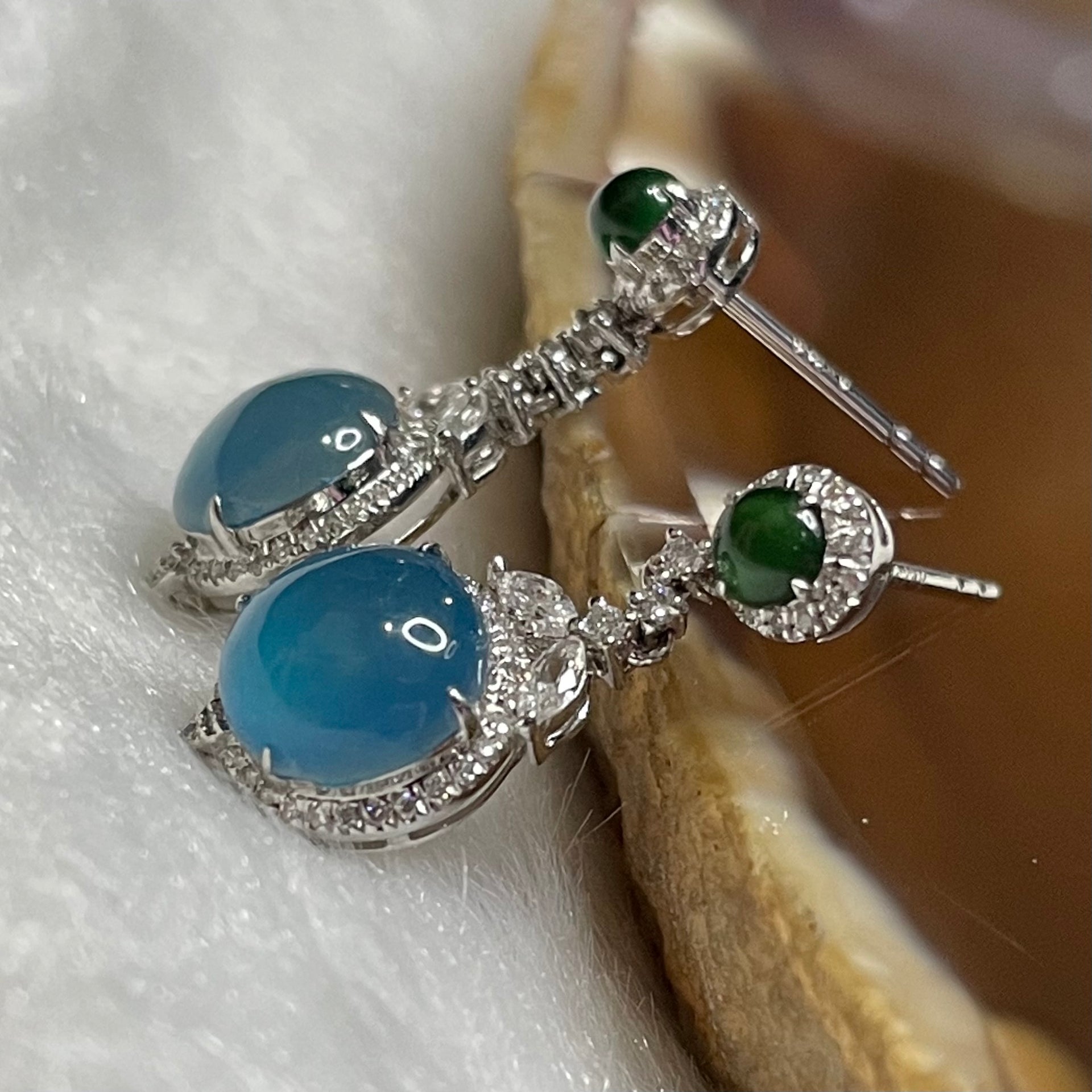 RARE Type A Blue Jade Jadeite Earring 18k white gold, natural diamonds & white sapphires 2.52g 21.7 by 8.7 by 5.2mm - Huangs Jadeite and Jewelry Pte Ltd