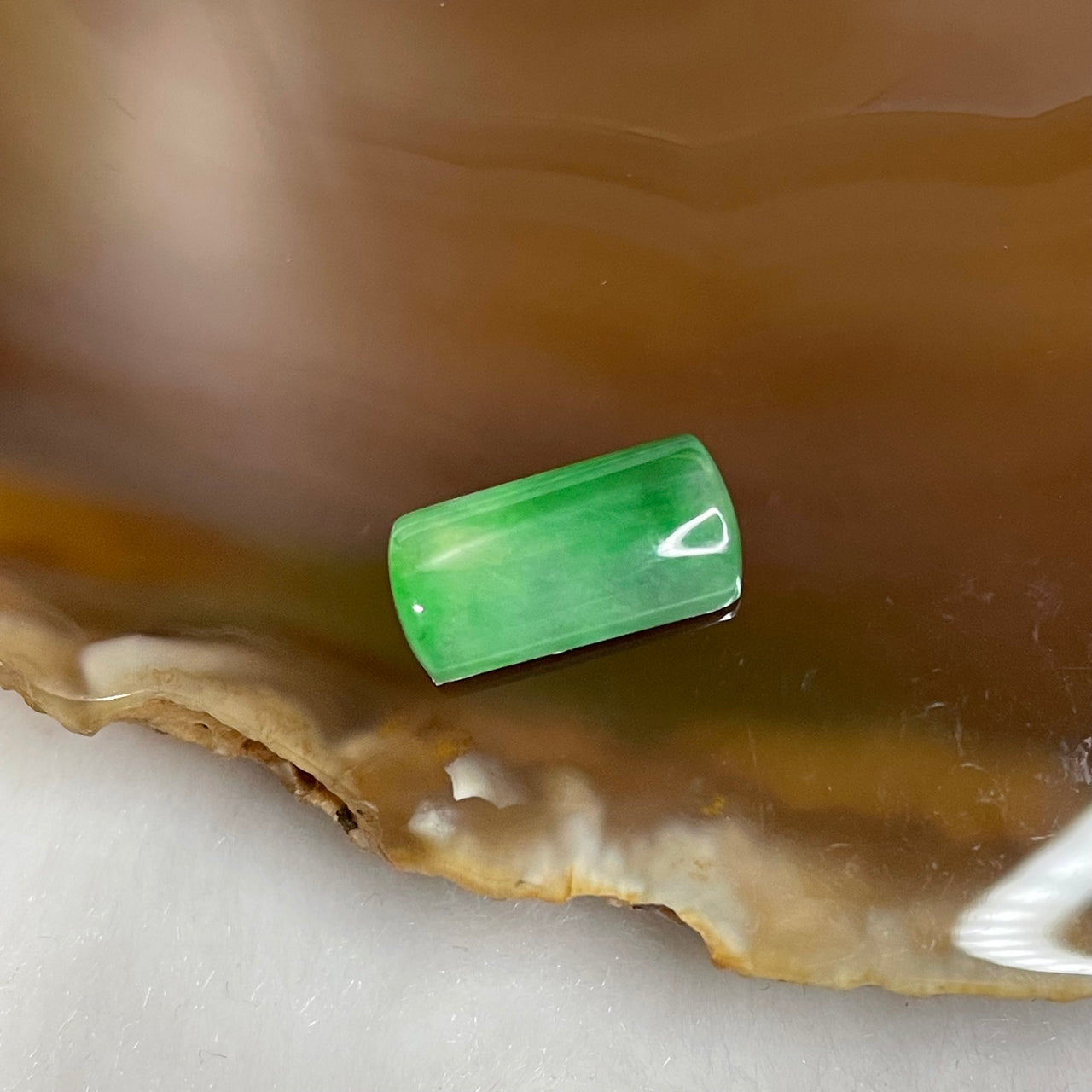 Type A Spicy Green Jade Jadeite for setting 0.78g 14.3 by 7.3 by 3.5mm - Huangs Jadeite and Jewelry Pte Ltd