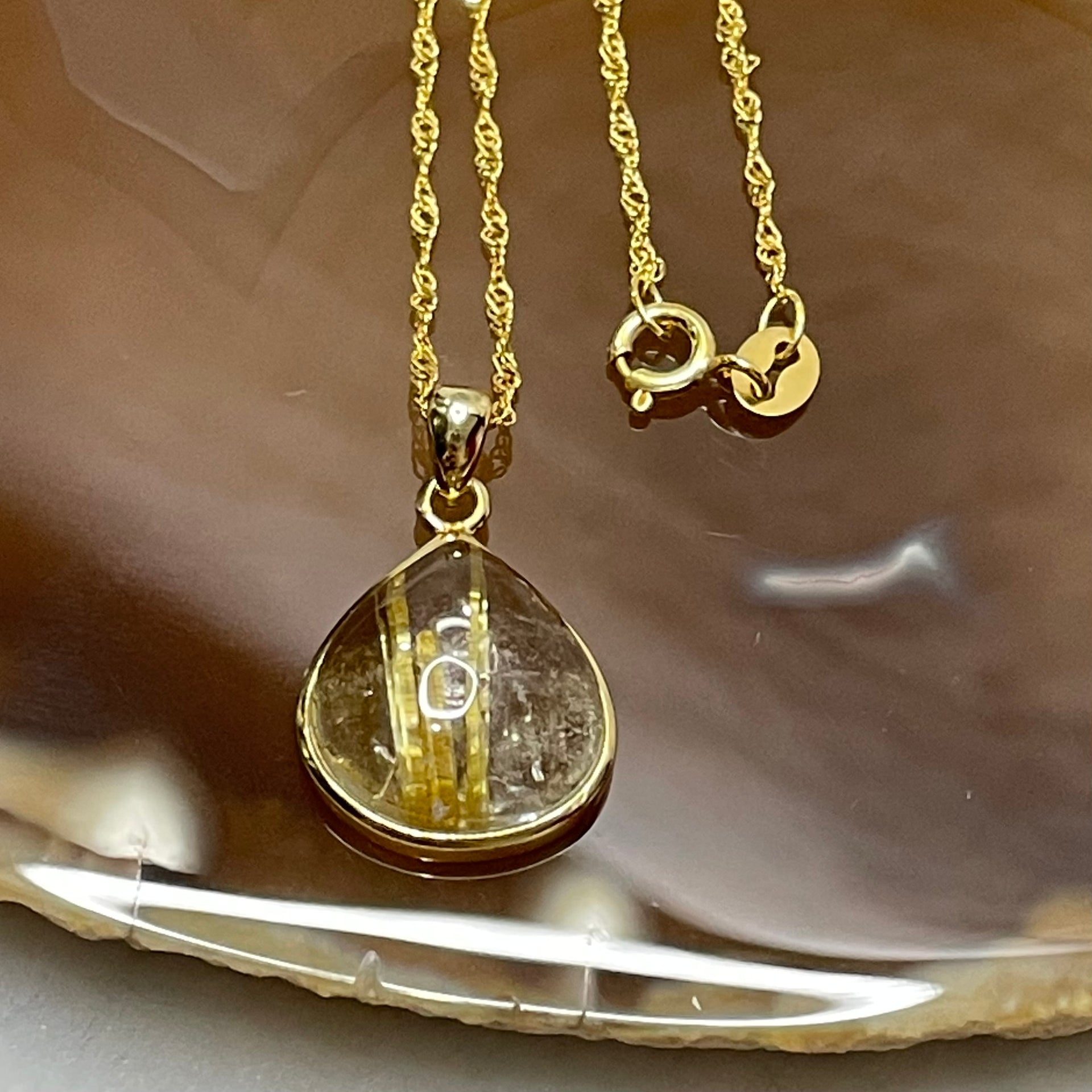 Natural Golden Rutilated Quartz 钛金 925 Silver Pendant & Chain 3.30g 22.8 by 14.2 by 5.6mn - Huangs Jadeite and Jewelry Pte Ltd