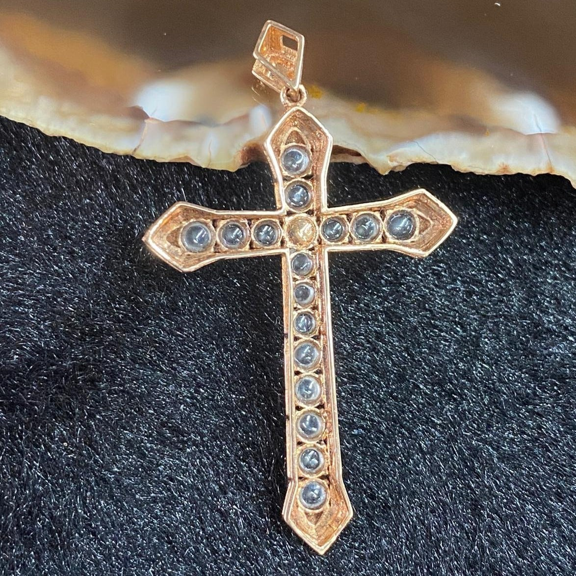 Type A Burmese Jade Jadeite 18k Rose Gold Cross - 2.82g 45.9 by 27.8 by 4.6mm - Huangs Jadeite and Jewelry Pte Ltd