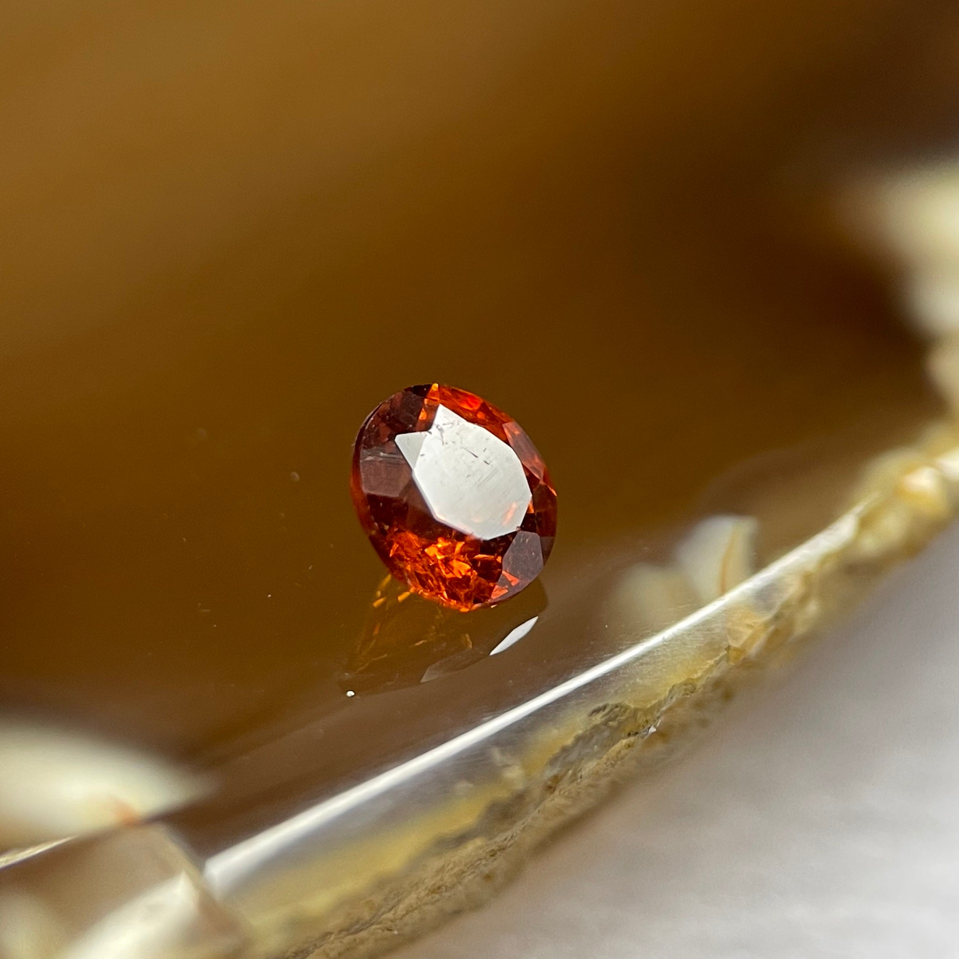 Natural Orange Red Garnet Crystal Stone for Setting - 0.80ct 5.4 by 5.4 by 3.2mm - Huangs Jadeite and Jewelry Pte Ltd