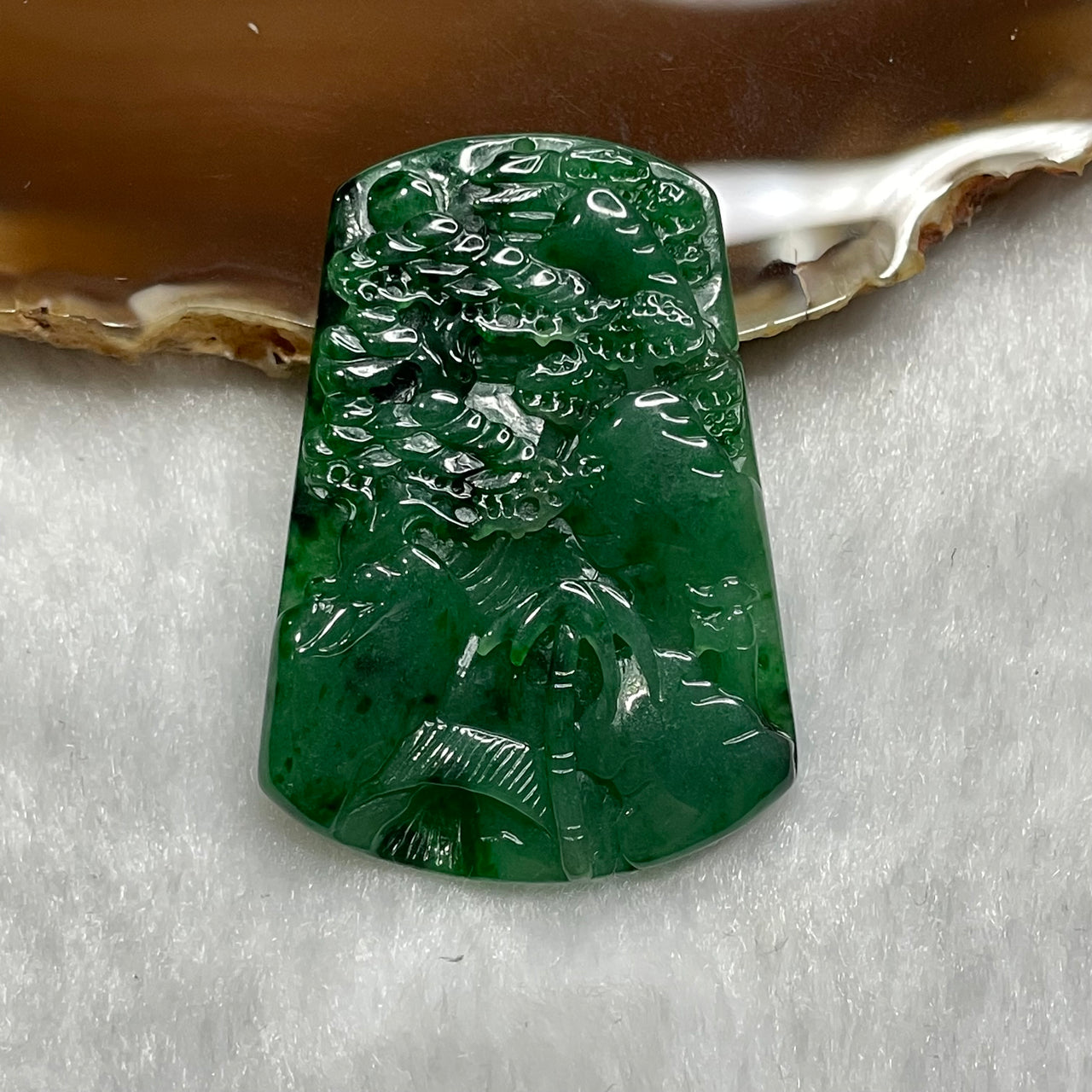 Type A Spicy Full Green Jade Jadeite Shan Shui 16.36g 47.5 by 33.8 by 4.8mm - Huangs Jadeite and Jewelry Pte Ltd