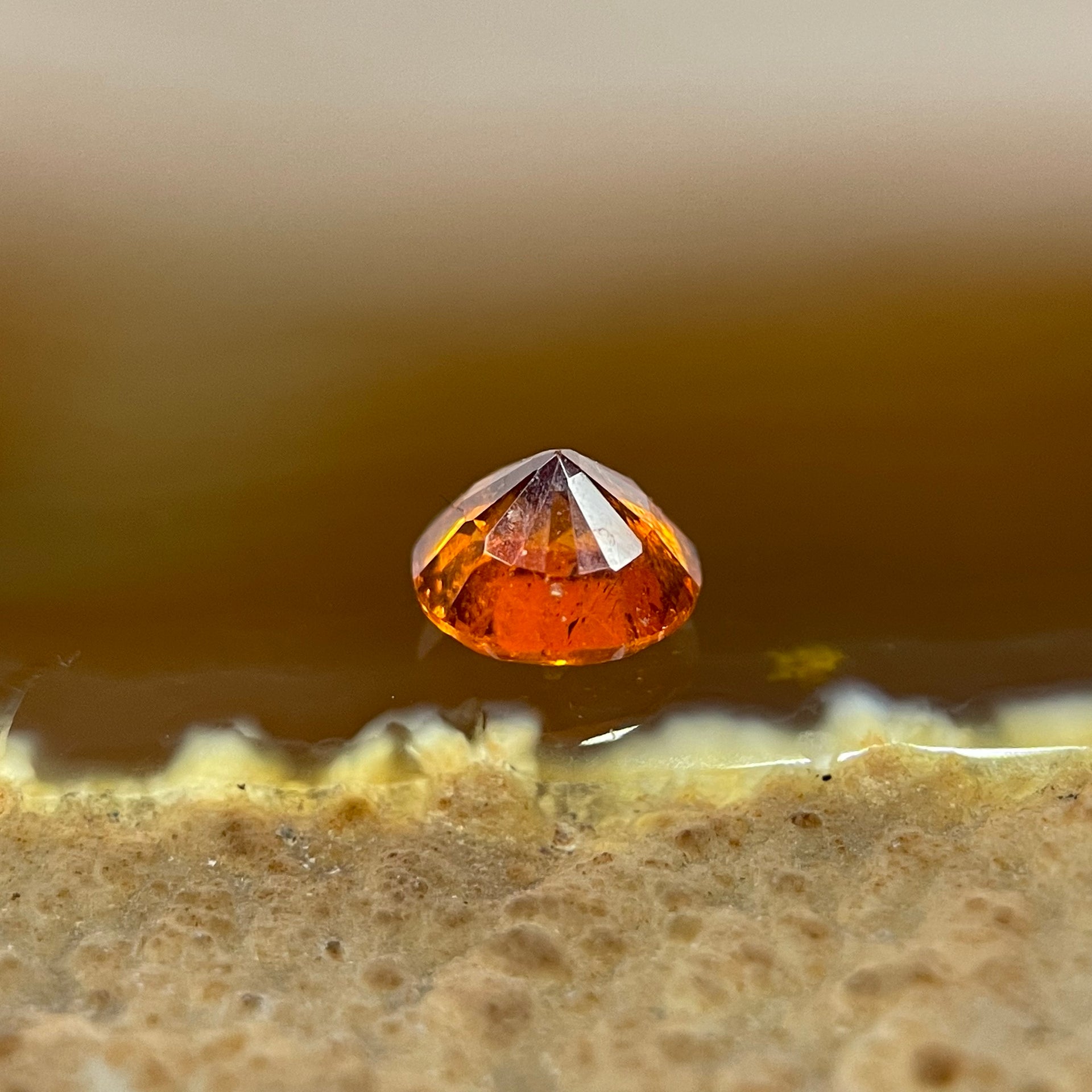 Natural Orange Red Garnet Crystal Stone for Setting - 0.70ct 4.9 by 4.9 by 3.4mm - Huangs Jadeite and Jewelry Pte Ltd