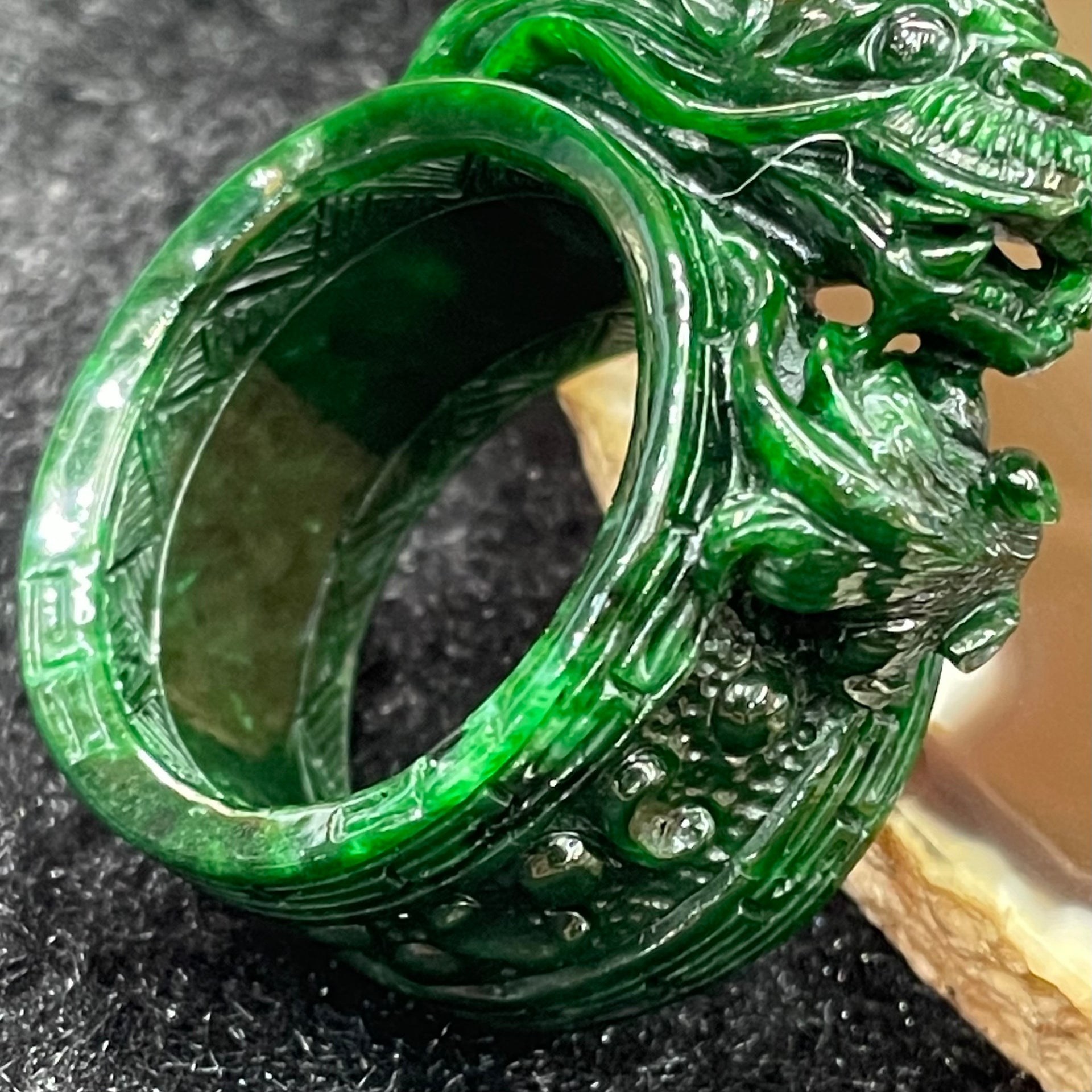 Rare Type A Burmese Jade Jadeite Old Mine Dragon Thumb Ring - 15.56g 37.5 by 15.8 by 28.2mm US 12 HK27 inner diameter 21.6mm - Huangs Jadeite and Jewelry Pte Ltd