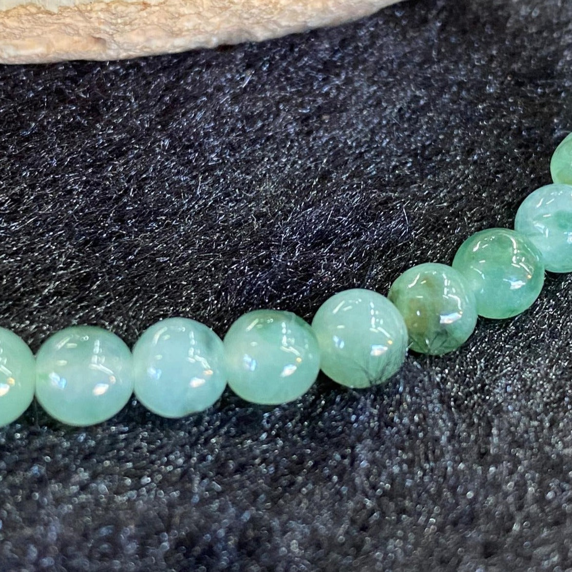 Type A Burmese Jade Jadeite Piao Hua Bracelet - Huangs Jadeite and Jewelry Pte Ltd