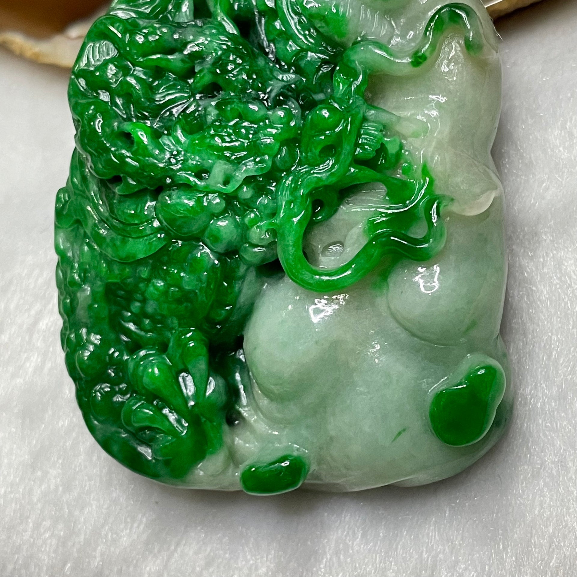 Rare Type A Yang Green Jade Jadeite Dragon 86.34g 65.9 by 44.7 by 18.4mm - Huangs Jadeite and Jewelry Pte Ltd