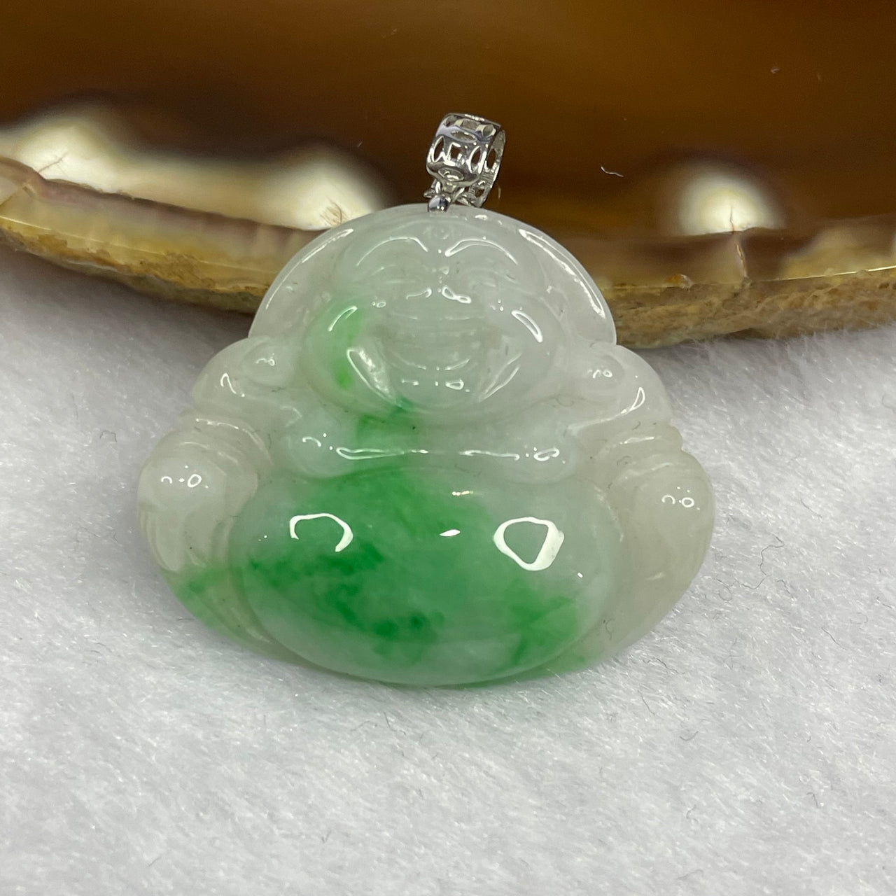 Type A Spicy Green Piao Hua Jade Jadeite Milo Buddha with 18K Gold Clasp -  4.89g 23.7 by 28.0 by 5.4mm - Huangs Jadeite and Jewelry Pte Ltd