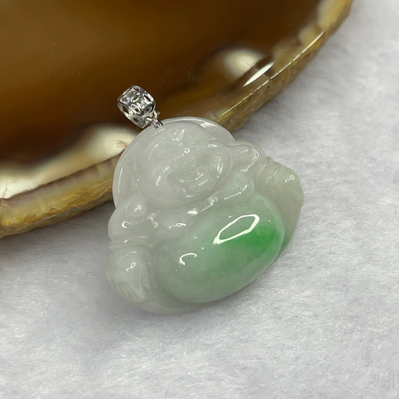 Type A Spicy Green Piao Hua Jade Jadeite Milo Buddha with 18K Gold Clasp -  6.00g 22.2 by 26.3 by 7.2mm - Huangs Jadeite and Jewelry Pte Ltd