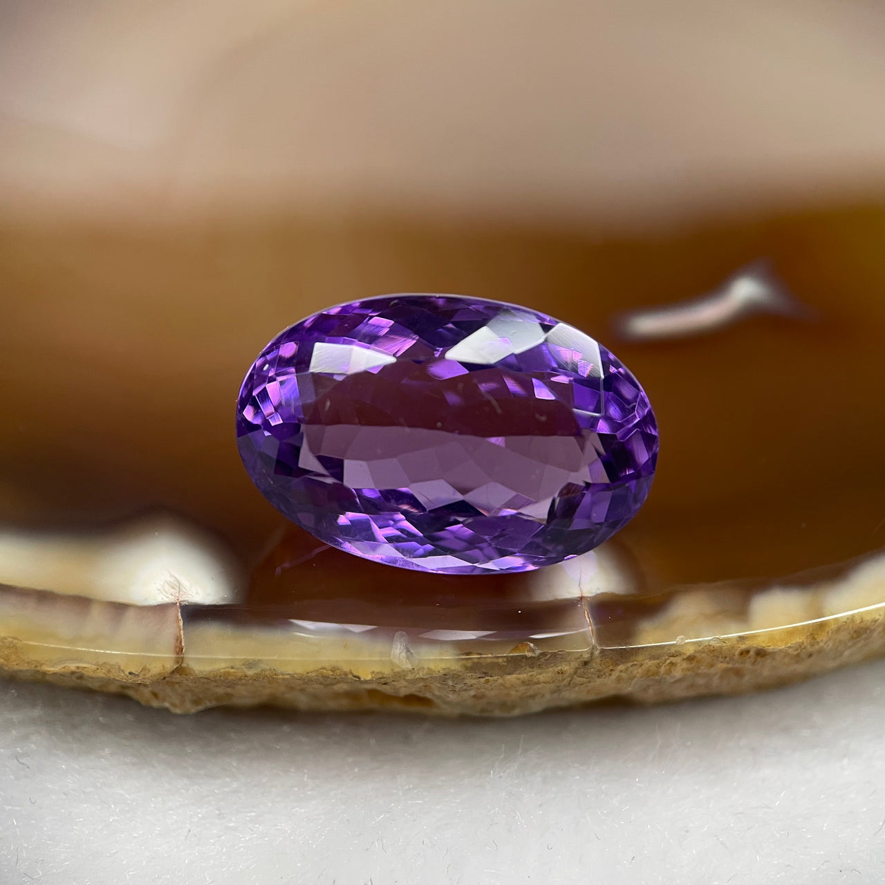 Natural Amethyst 20.10 carats 20.4 by 13.5 by 10.9mm - Huangs Jadeite and Jewelry Pte Ltd