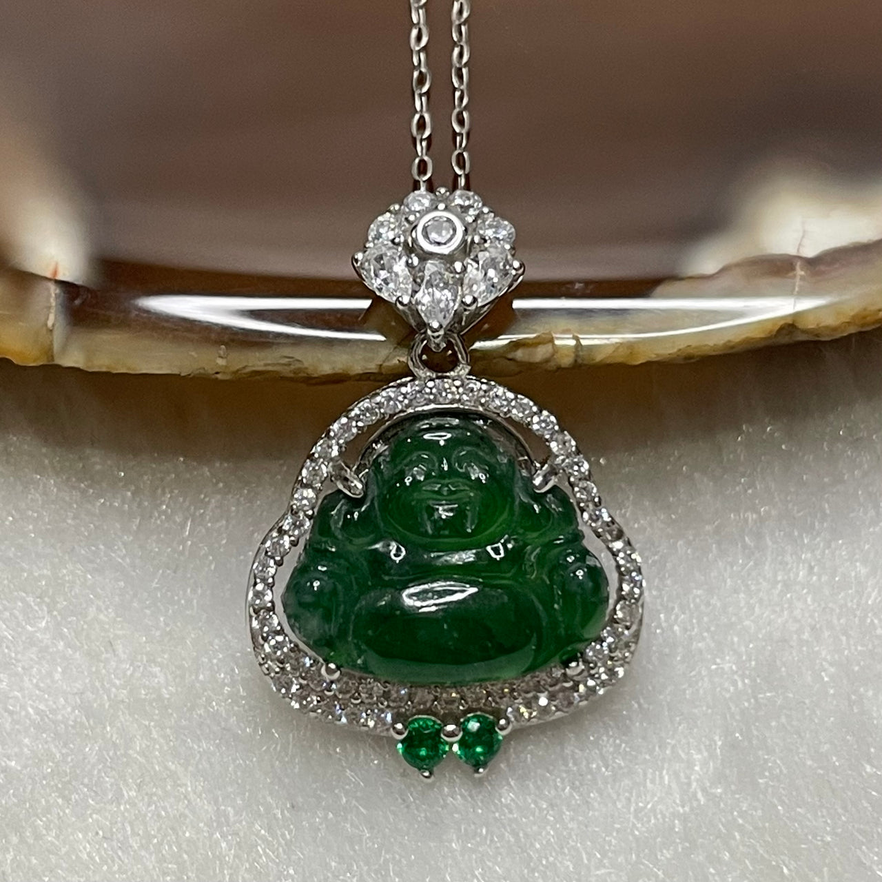 Type A Green Omphacite Jade Jadeite Milo Buddha - 2.62g 25.5 by 17.2 by 5.4mm - Huangs Jadeite and Jewelry Pte Ltd