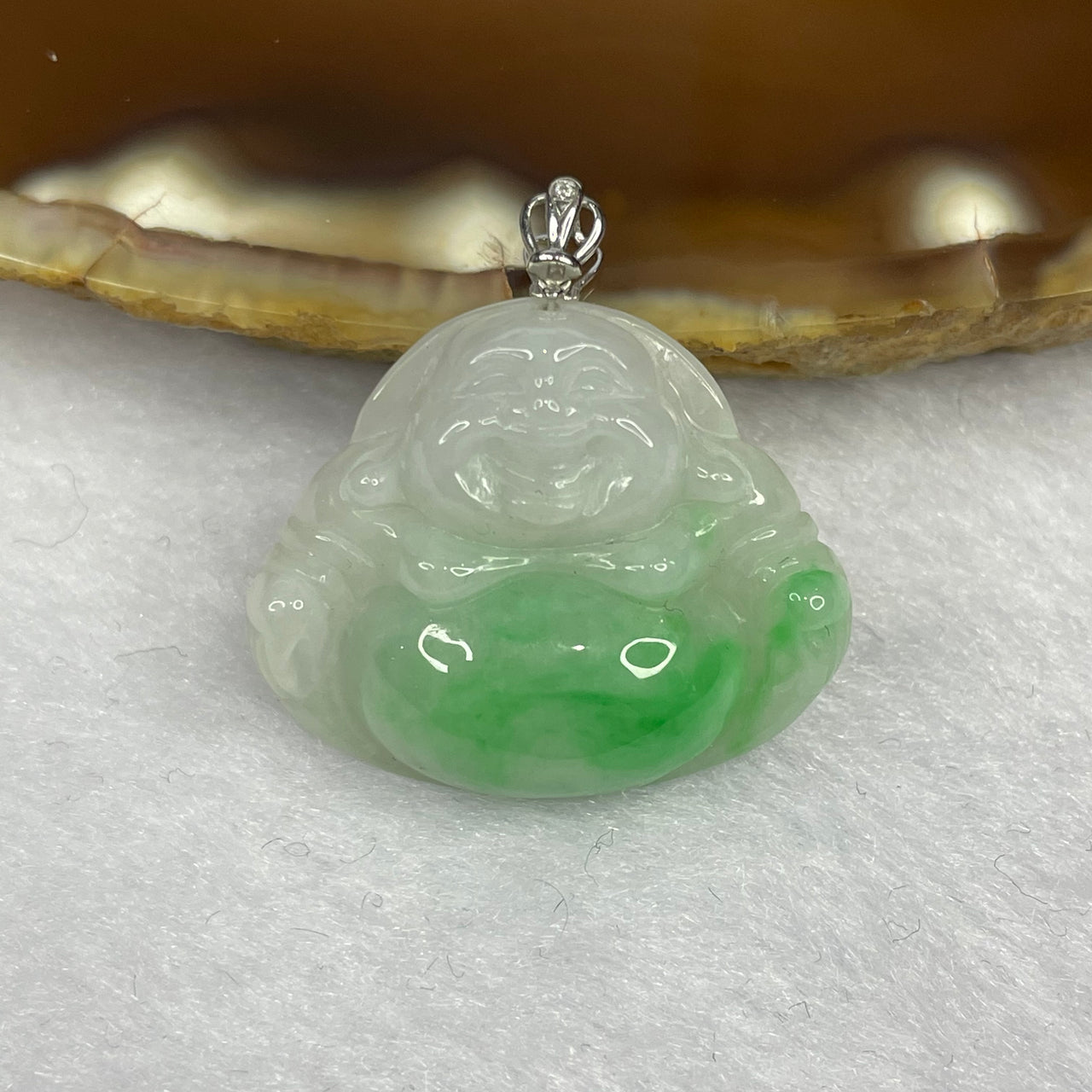 Type A Spicy Green Piao Hua Jade Jadeite Milo Buddha with 18K Gold Clasp - 4.47g 20.3 by 24.8 by 6.1mm - Huangs Jadeite and Jewelry Pte Ltd