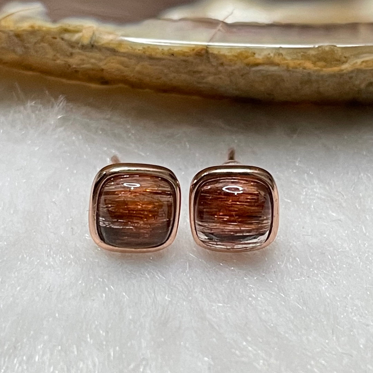 Natural Copper Rutilated Quartz 铜发晶 925 Silver Earrings 0.98g 7.1 by 7.1 by 3.3mm - Huangs Jadeite and Jewelry Pte Ltd