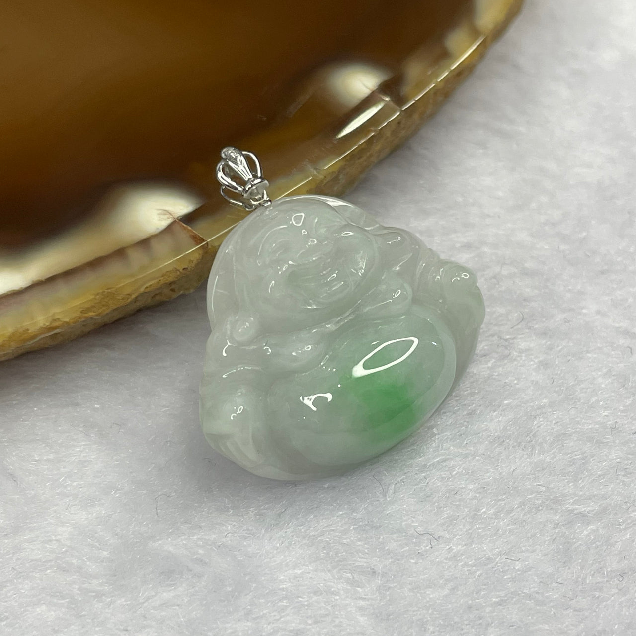 Type A Spicy Green Piao Hua Jade Jadeite Milo Buddha with 18K Gold Clasp -  4.79g 20.2 by 24.2 by 6.9mm - Huangs Jadeite and Jewelry Pte Ltd