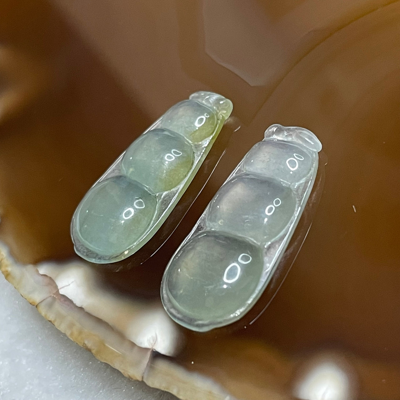 Type A Semi Icy Green & Yellow Jade Jadeite Pair of Peapods 3.69g 25.6 by 12.0 by 3.4mm - Huangs Jadeite and Jewelry Pte Ltd