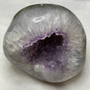 Natural Amethyst Cave - 1635g 122.0 by 116.5 by 41.4mm - Huangs Jadeite and Jewelry Pte Ltd