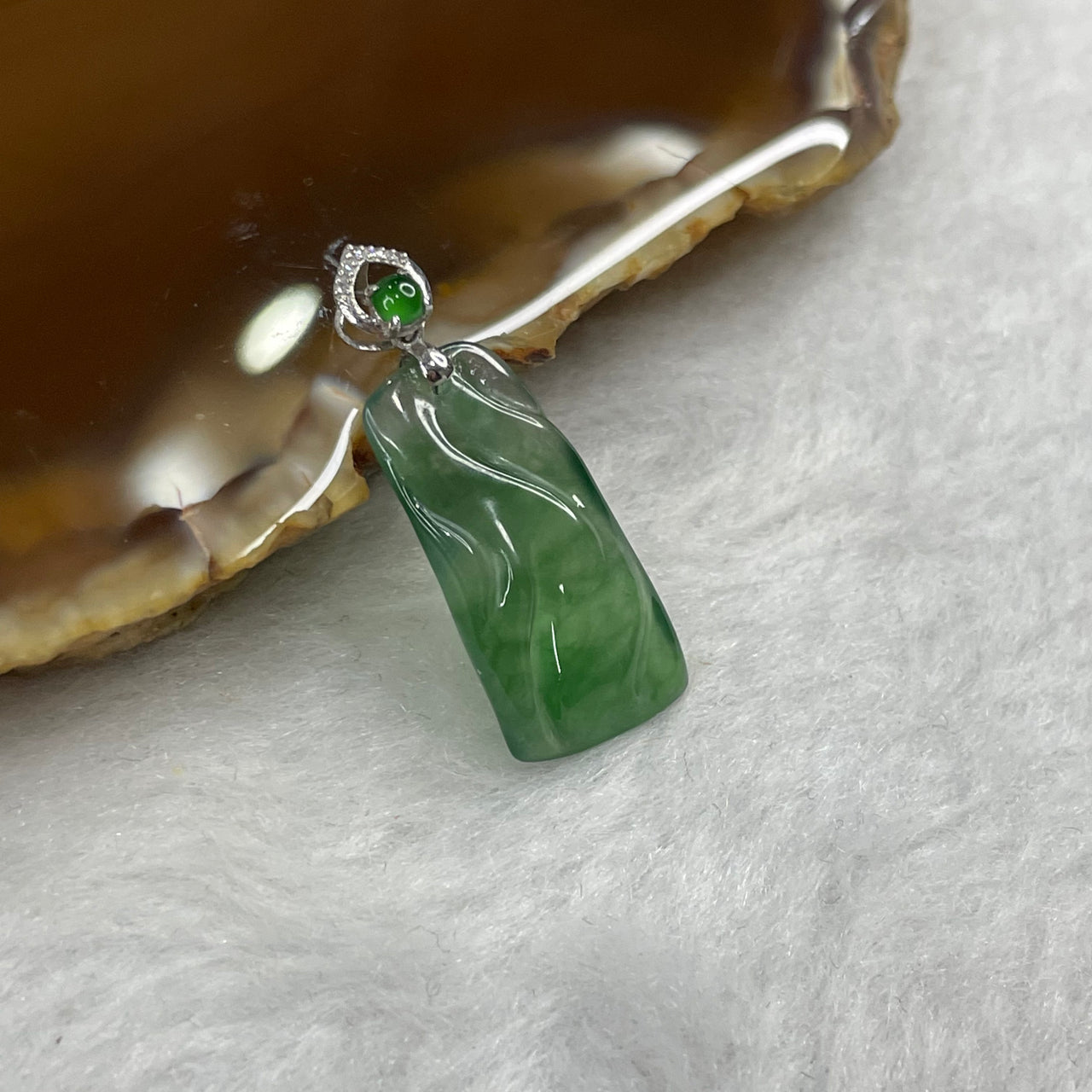 Type A Icy Green Jade Jadeite Pendant with 18k Gold Clasp - 1.85g 20.8 by 10.5 by 4.3mm - Huangs Jadeite and Jewelry Pte Ltd