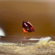 Natural Orange Red Garnet Crystal Stone for Setting - 1.00ct 5.4 by 5.4 by 3.9mm - Huangs Jadeite and Jewelry Pte Ltd