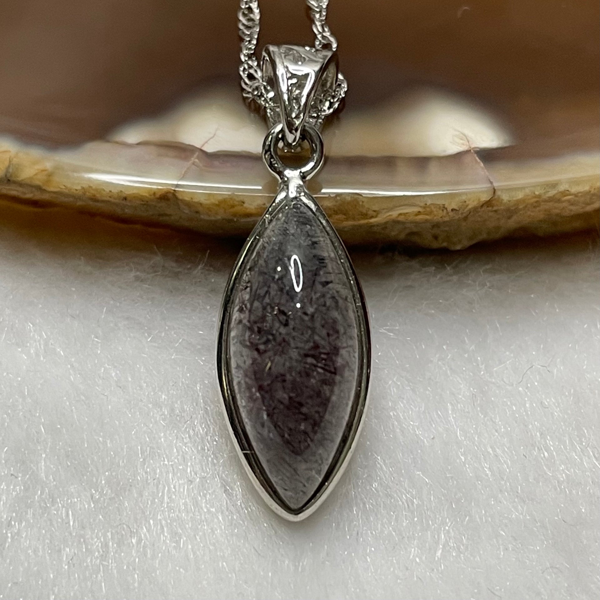 Natural Dark Super 7 黑超七 925 Silver Pendant & Chain 2.76g 27.3 by 8.7 by 6.3mm - Huangs Jadeite and Jewelry Pte Ltd