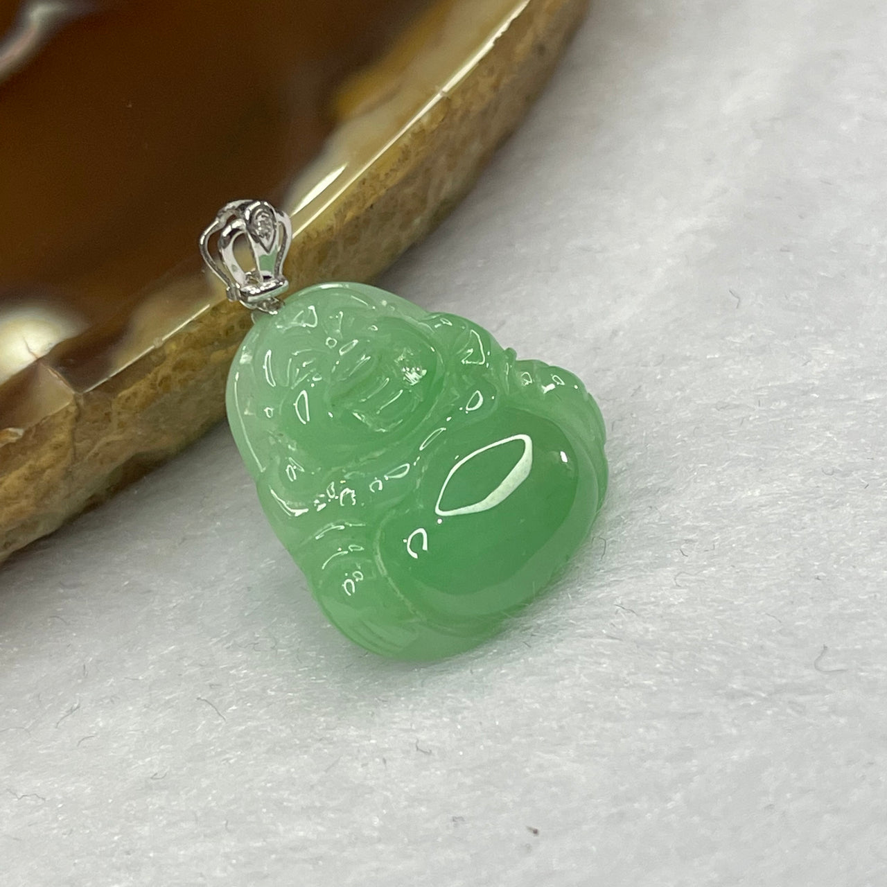 Type A Semi Icy Apple Green Jade Jadeite 18K Gold Clasp Milo Buddha - 2.01g 17.05 by 15.8 by 4.7mm - Huangs Jadeite and Jewelry Pte Ltd