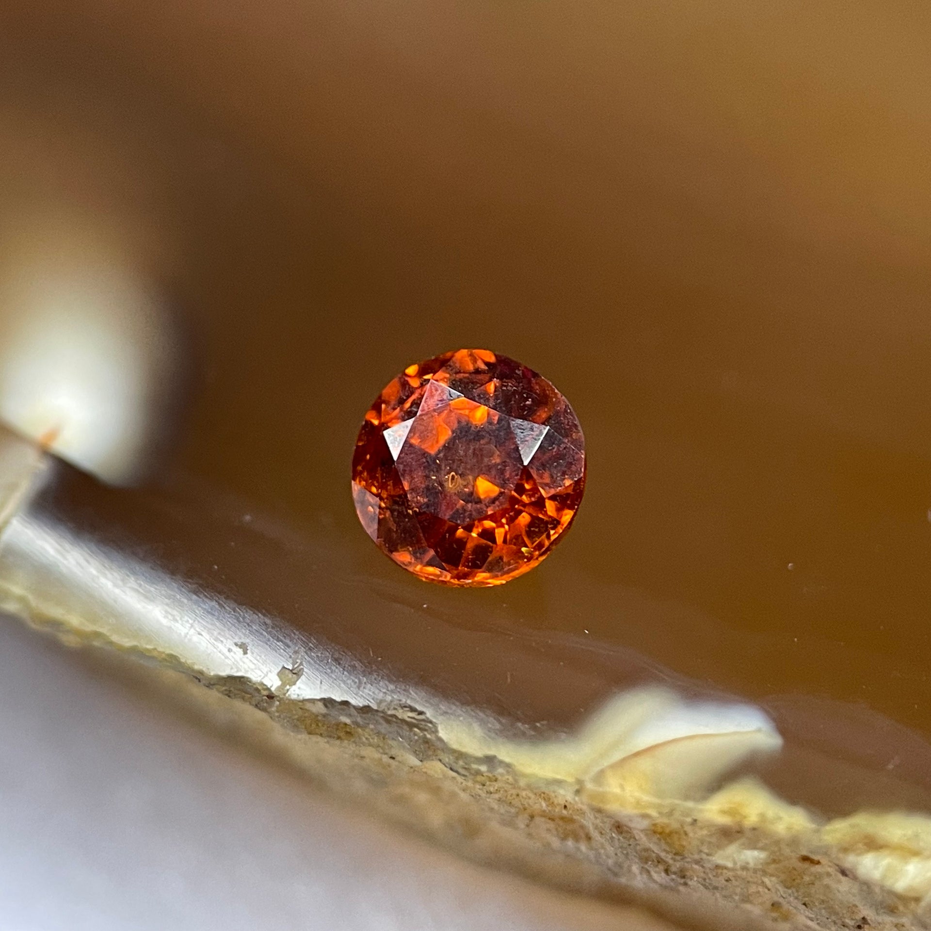 Natural Orange Red Garnet Crystal Stone for Setting - 0.80ct 5.1 by 5.1 by 3.3mm - Huangs Jadeite and Jewelry Pte Ltd