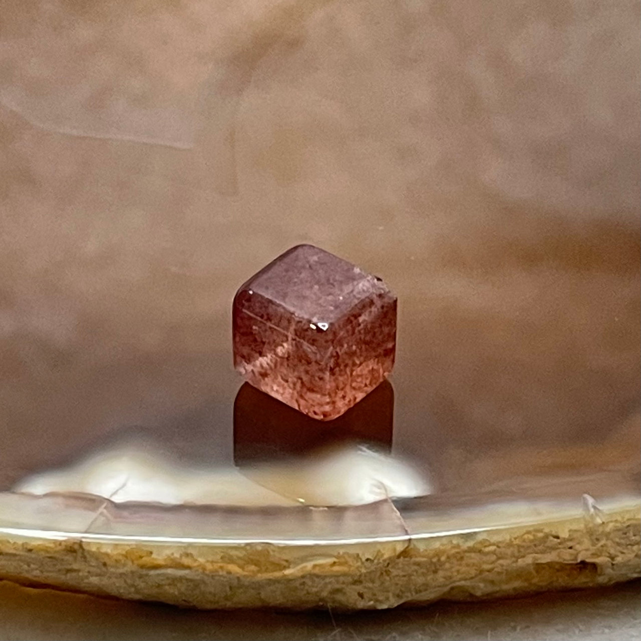 Natural Strawberry Quartz Cube Charm - 0.9g 7.1 by 7.1 by 7.1mm - Huangs Jadeite and Jewelry Pte Ltd